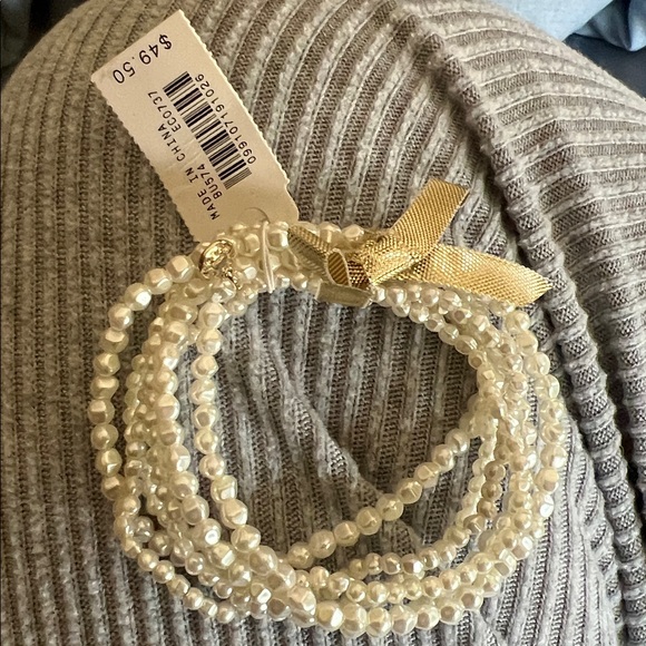 NWT J. Crew Gold and Pearl Beaded Bracelet - Picture 4 of 4
